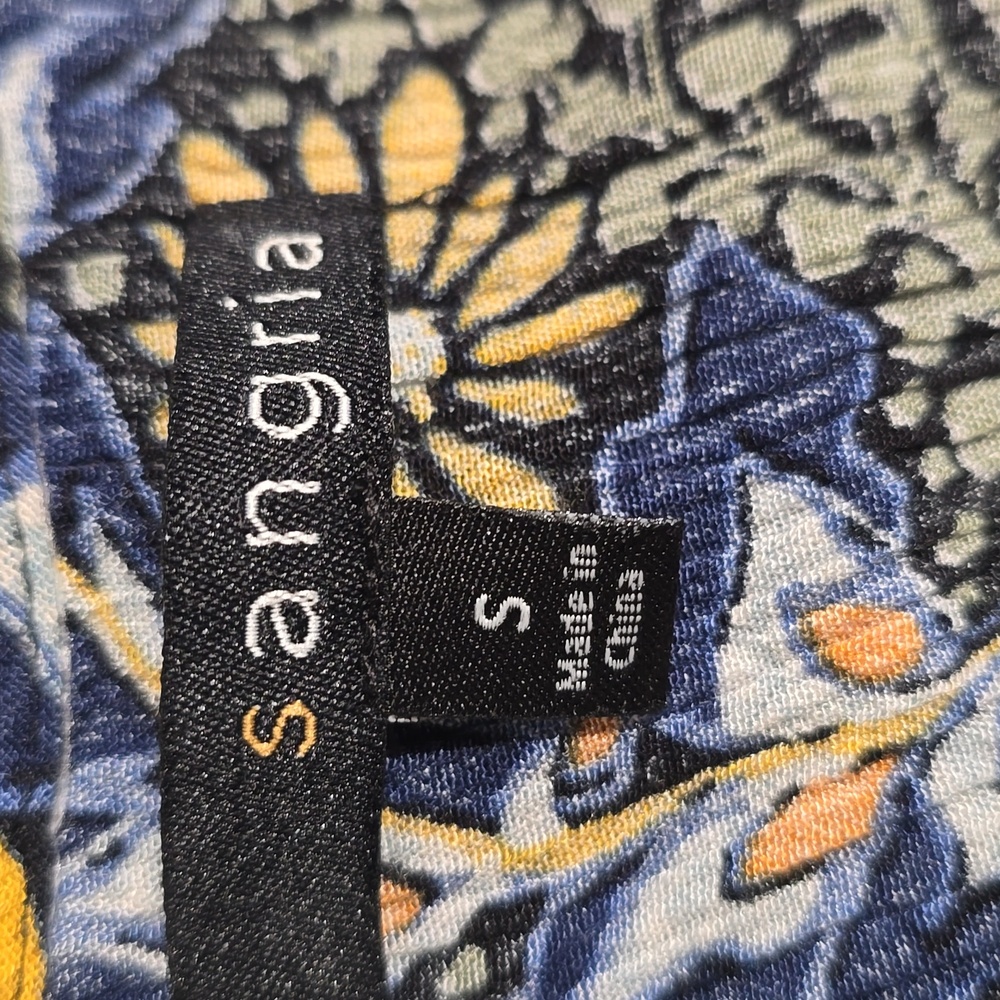 Floral Blue and Yellow Maxi Dress w/ Split Front, Brand: Sangria, Size Small. - Picture 9 of 9